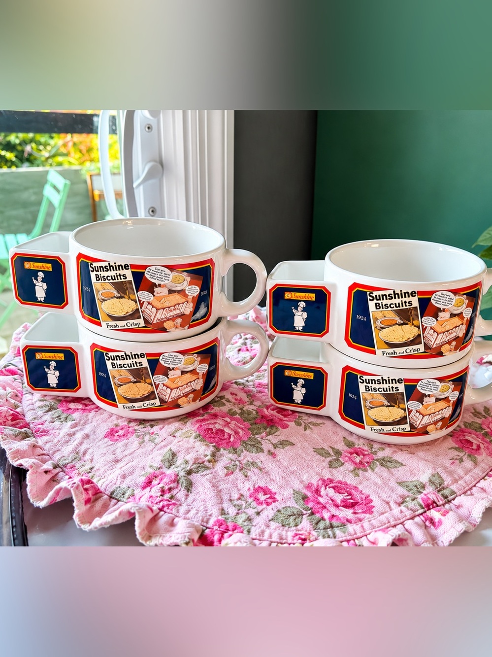 Vintage set of 4 Sunshine Biscuits ceramic soup mugs
